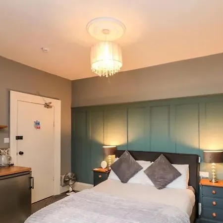 Westbourne Holiday home *