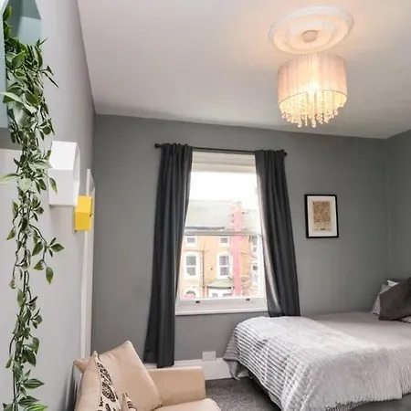 Westbourne * סקארבורו