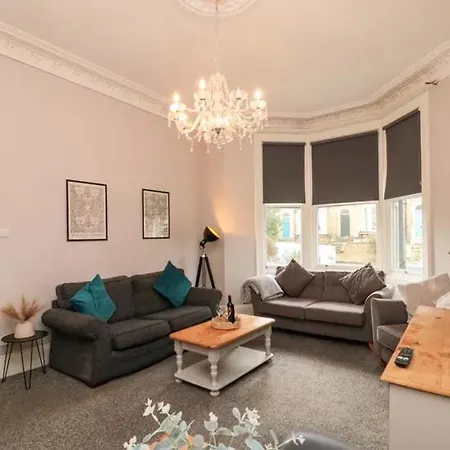 בית נופש Westbourne *